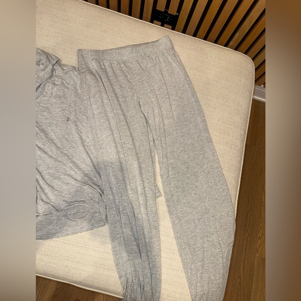 NEW! SKIMS Sleep Long Pajamas | Medium - Picture 3 of 4